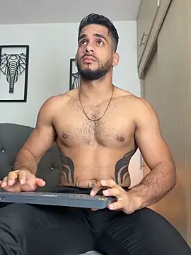 Maximiliano ford online show from 10-14-25, 10:38