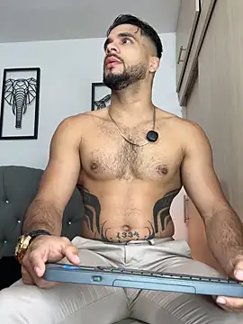 Maximiliano ford online show from 11-09-25, 10:24