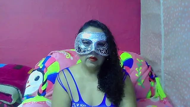 Pequitas sexi online show from 10-05-25, 05:28