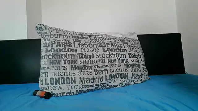 Snapshot of Masterjepp chatting on 10-30-25, 08:49 Masterjepp online show from 10-30-25, 08:49