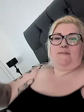 Sizzling Indie36 online show from 03-22-25, 10:39