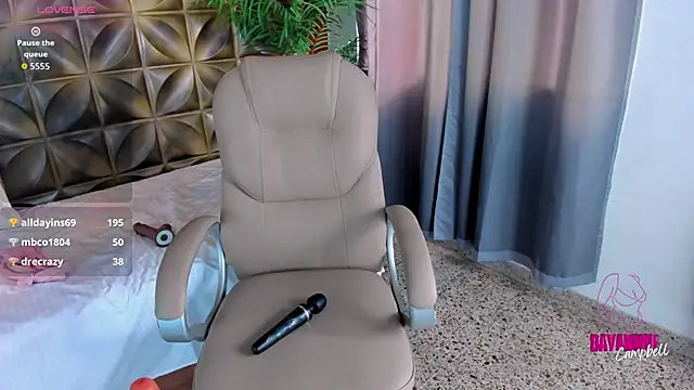 Dayanne campbelll online show from 01-11-26, 02:11