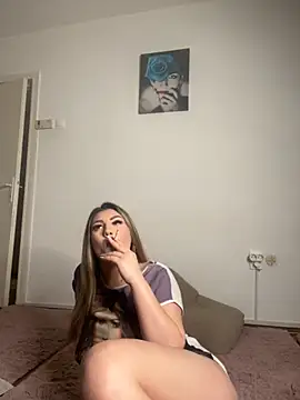 Natasha Cameron22 online show from 10-15-25, 10:10