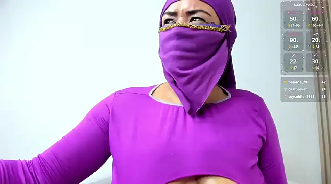 Layla arabelle online show from 03-22-25, 01:22