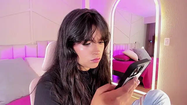 Eimmy bm online show from 10-30-25, 07:25