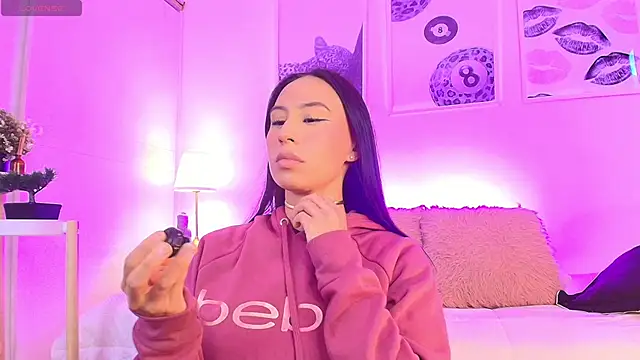 Valen ross  online show from 03-11-26, 10:16