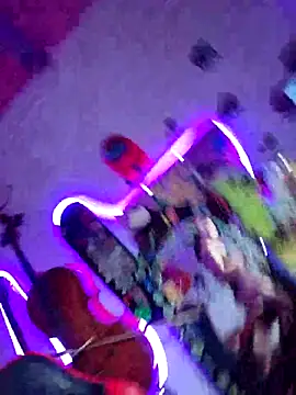 Snapshot of Sukychan_ chatting on 11-12-25, 07:13 Sukychan online show from 11-12-25, 07:13