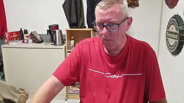 JamesBauer online show from 04-15-26, 01:34