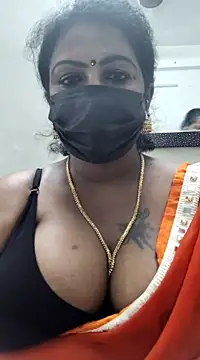 Snapshot of poojaa-rani chatting on 03-19-25, 10:20 poojaa-rani online show from 03-19-25, 10:20