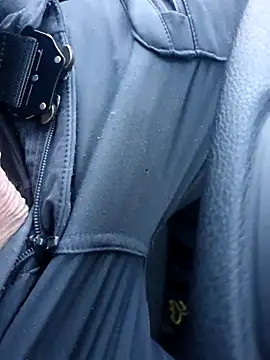 Maurzioxh online show from 02-10-26, 06:39