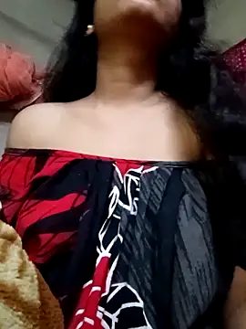 Snapshot of adrija94 chatting on 11-24-25, 07:52 adrija94 online show from 11-24-25, 07:52