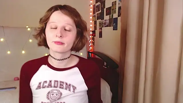 c0ralynx online show from 10-20-25, 07:14