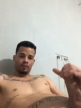 HenriquePhn online show from 03-12-26, 08:26