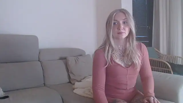 tattoobbgirl online show from 12-01-25, 04:45