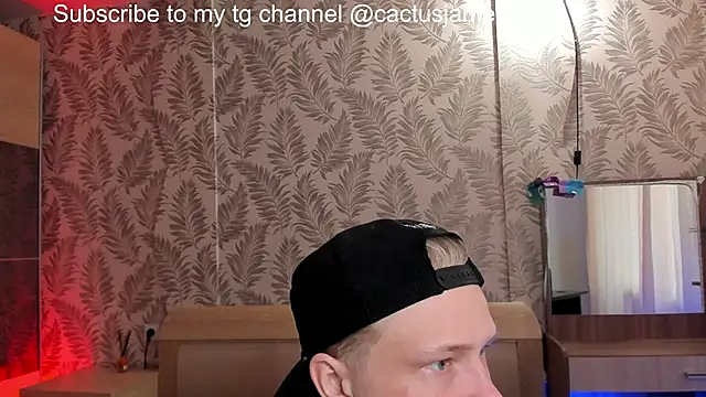 Cactus  James online show from 12-19-25, 06:42