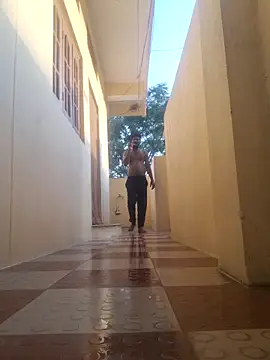 hot integer online show from 04-18-26, 01:20