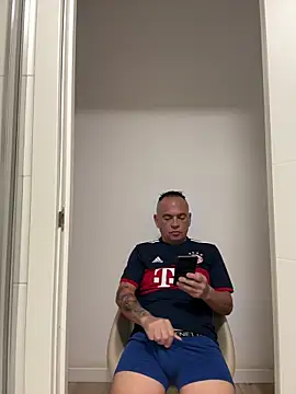 mateocali25 online show from 05-18-26, 11:38