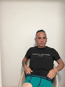 mateocali25 online show from 05-19-26, 08:26