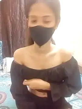 LOVE BUG1 online show from 03-19-25, 07:17