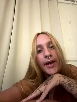 Snapshot of casaltattoosex chatting on 01-05-26, 10:57 casaltattoosex online show from 01-05-26, 10:57