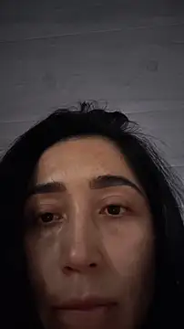 Snapshot of Elowyn chatting on 02-15-26, 03:09 Elowyn online show from 02-15-26, 03:09