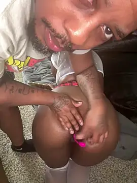 piscesaurora online show from 03-17-25, 02:45