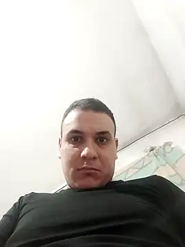 Snapshot of calfran chatting on 04-30-26, 03:57 calfran online show from 04-30-26, 03:57