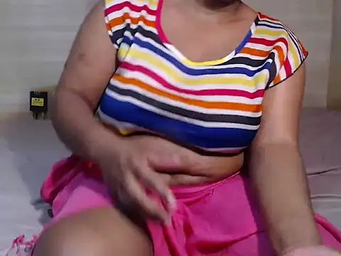 Snapshot of LovJenny chatting on 10-22-25, 11:59 LovJenny online show from 10-22-25, 11:59