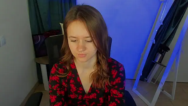 Catherine e online show from 11-24-25, 07:46