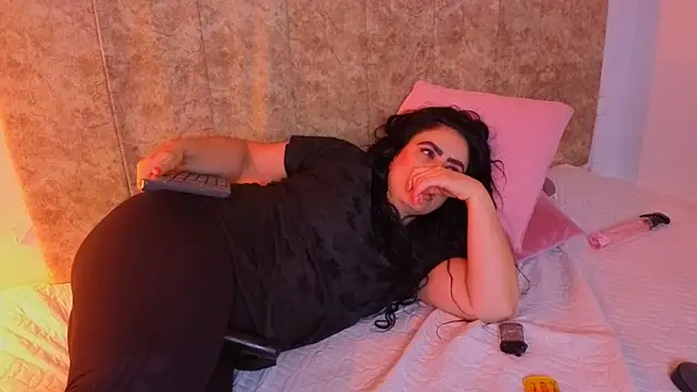 angelinarouse  online show from 07-11-26, 08:28