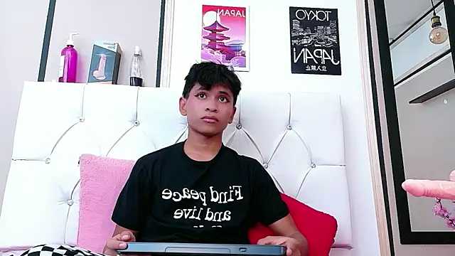 Ethan Westt online show from 02-04-26, 08:25