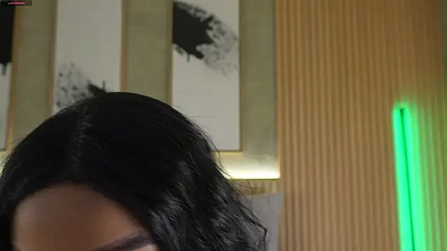 mia lacy  online show from 04-15-26, 12:12