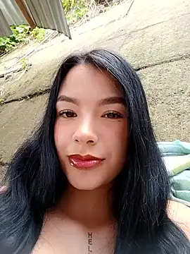 Snapshot of adrianagilton chatting on 11-15-25, 09:11 adrianagilton online show from 11-15-25, 09:11