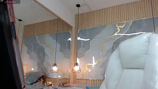 nei girl online show from 02-26-26, 11:42