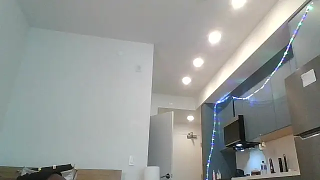 ItsBarbieBitcxxxx69 online show from 01-06-26, 07:39