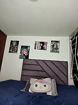 KARINNA  RAVEN online show from 04-21-26, 02:51