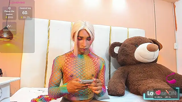 Electtra Scretch online show from 03-31-26, 04:35