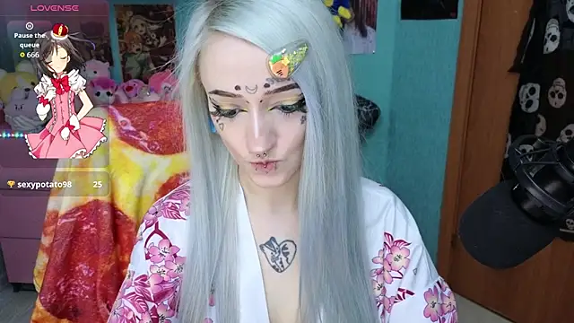 Manuela unicorn online show from 05-06-26, 08:14