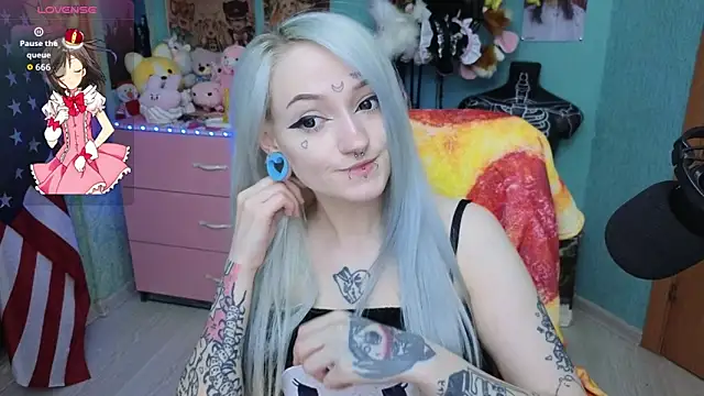 Manuela unicorn online show from 05-07-26, 08:14