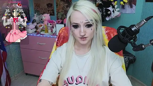 Manuela unicorn online show from 06-10-26, 08:52