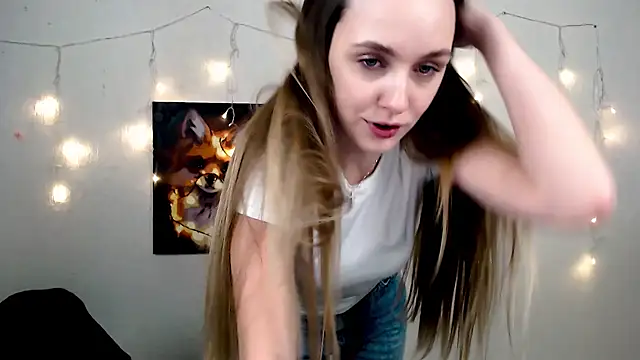 Doll Angelina online show from 02-25-26, 06:56