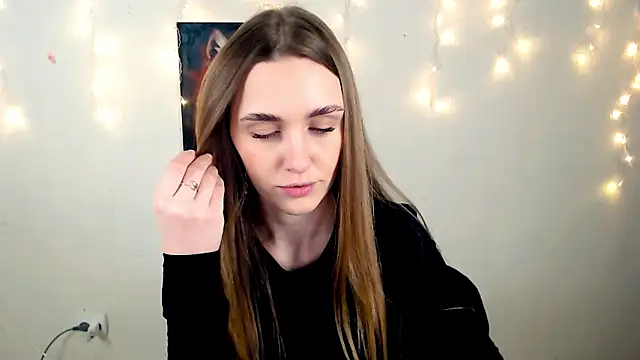 Doll Angelina online show from 03-31-26, 06:25