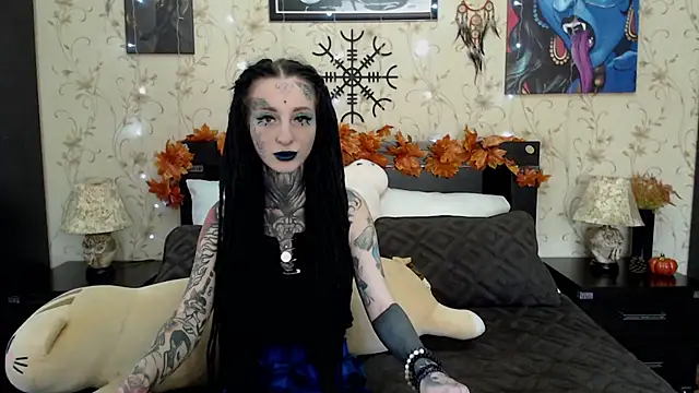 Snapshot of Velvetbat chatting on 10-03-25, 06:54 Velvetbat online show from 10-03-25, 06:54