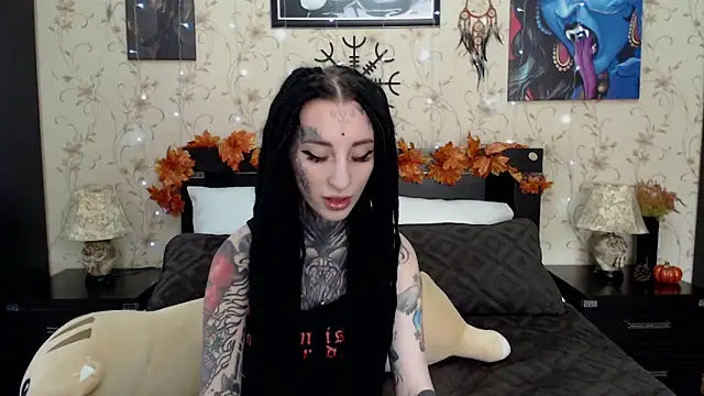 Snapshot of Velvetbat chatting on 10-05-25, 06:56 Velvetbat online show from 10-05-25, 06:56