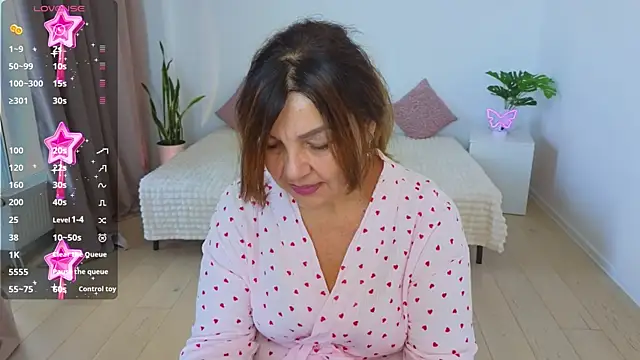 Nika Light online show from 10-20-25, 10:38