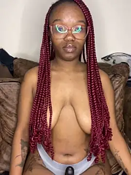 YummyMelanin117 online show from 04-29-26, 05:30