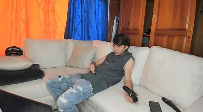 laurent 01 online show from 03-22-25, 03:20