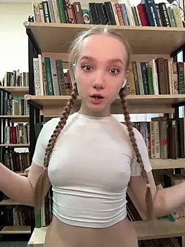 bambi lu online show from 04-21-26, 04:01