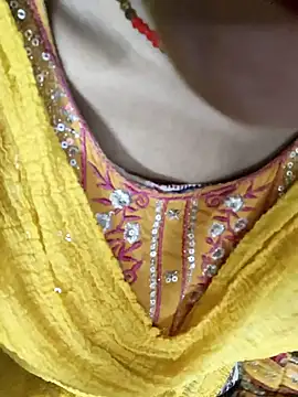 Eshwari Chopra online show from 09-14-25, 05:17