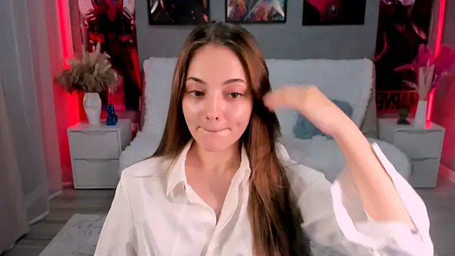 MelanieAlves online show from 10-07-25, 02:20